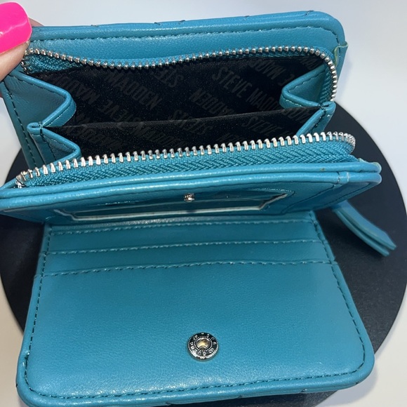 BNWOT Steve Madden Wallet - Picture 4 of 9